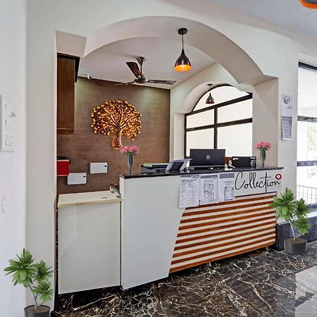 Capital O Lakshmi Residency Hotel ตีรูปาติ ภายนอก รูปภาพ
